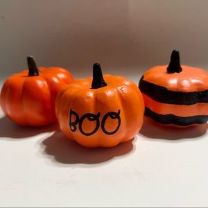 Set of 3 pumpkin decor